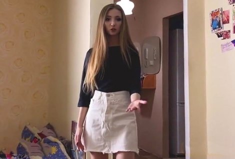 Как ты заебал меня со своей дрочкой, ты не мог меня дождаться с работы, ведь я тоже хочу трахаться.