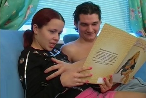 Секс русской парочки в домашних условиях.